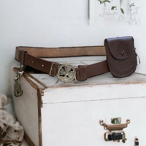 Vintage 60’s / 70’s Girl Guide-Brownie Leather Belt with Clip & Money Pouch